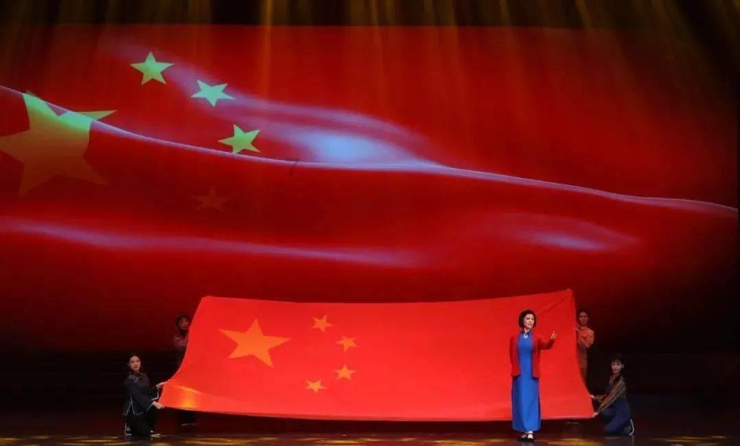 记者:塞维利亚和里尔报价葡超24岁中锋博热尼克